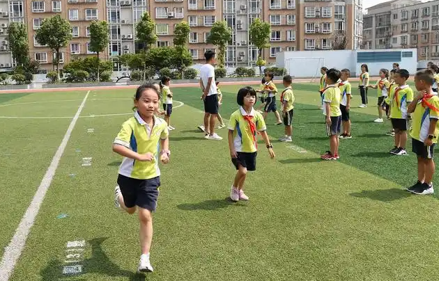 旨在讓家長從孩子的視角體會教育進一步拉近家校距離