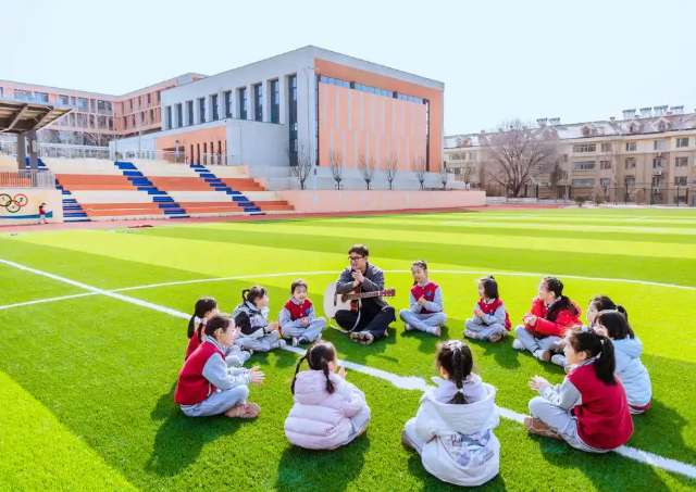 教師隊伍活水持續(xù)出現(xiàn)為教育強建造注入了連綿不斷的動力